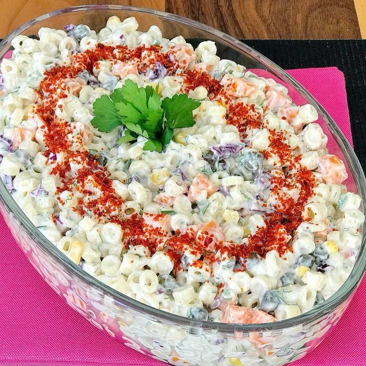 yoğurtlu makarna salatası